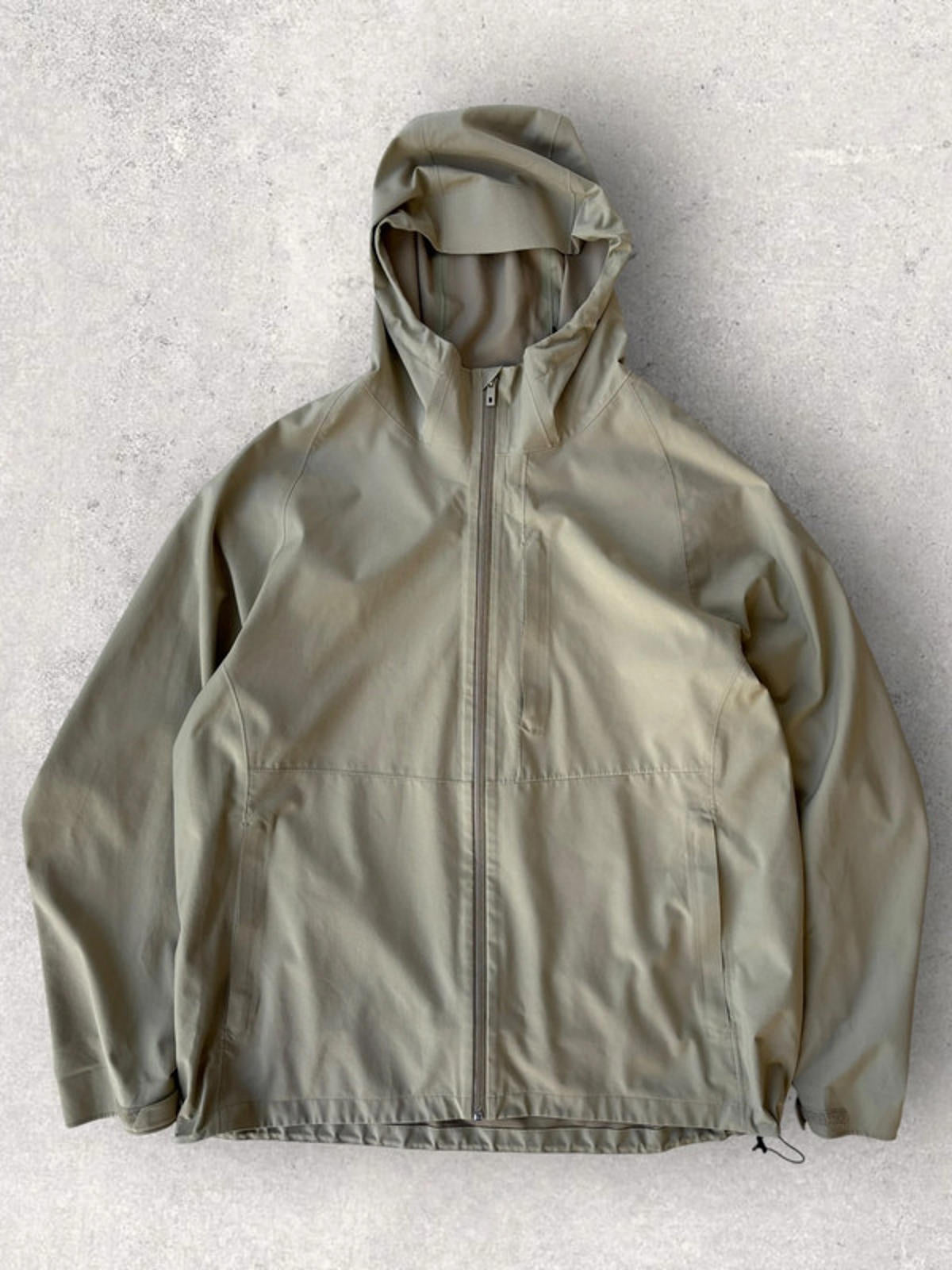 Uniqlo Blocktech 3D Cut Windbreaker Beige Size XL