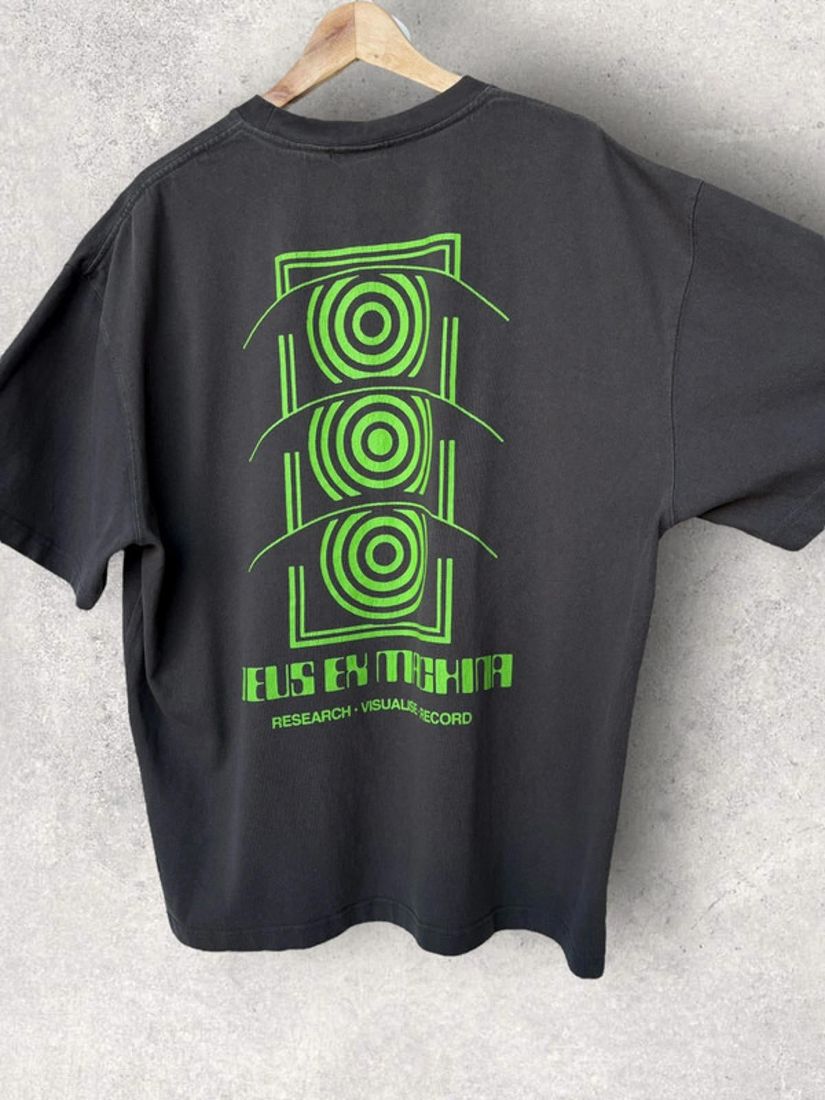 Deus Ex Machina Records Graphic T Shirt Grey Size L