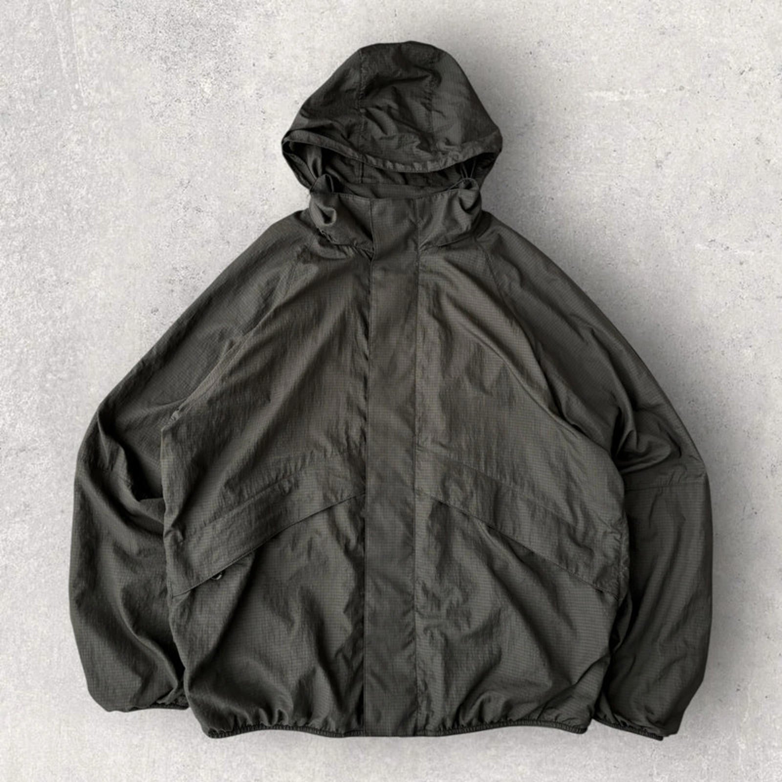 Uniqlo Technical Windbreaker Khaki Size M