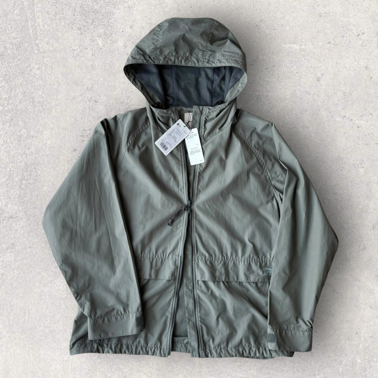 BNWT Snow Peak Light Mountain Cloth Parka Jacket Sage M