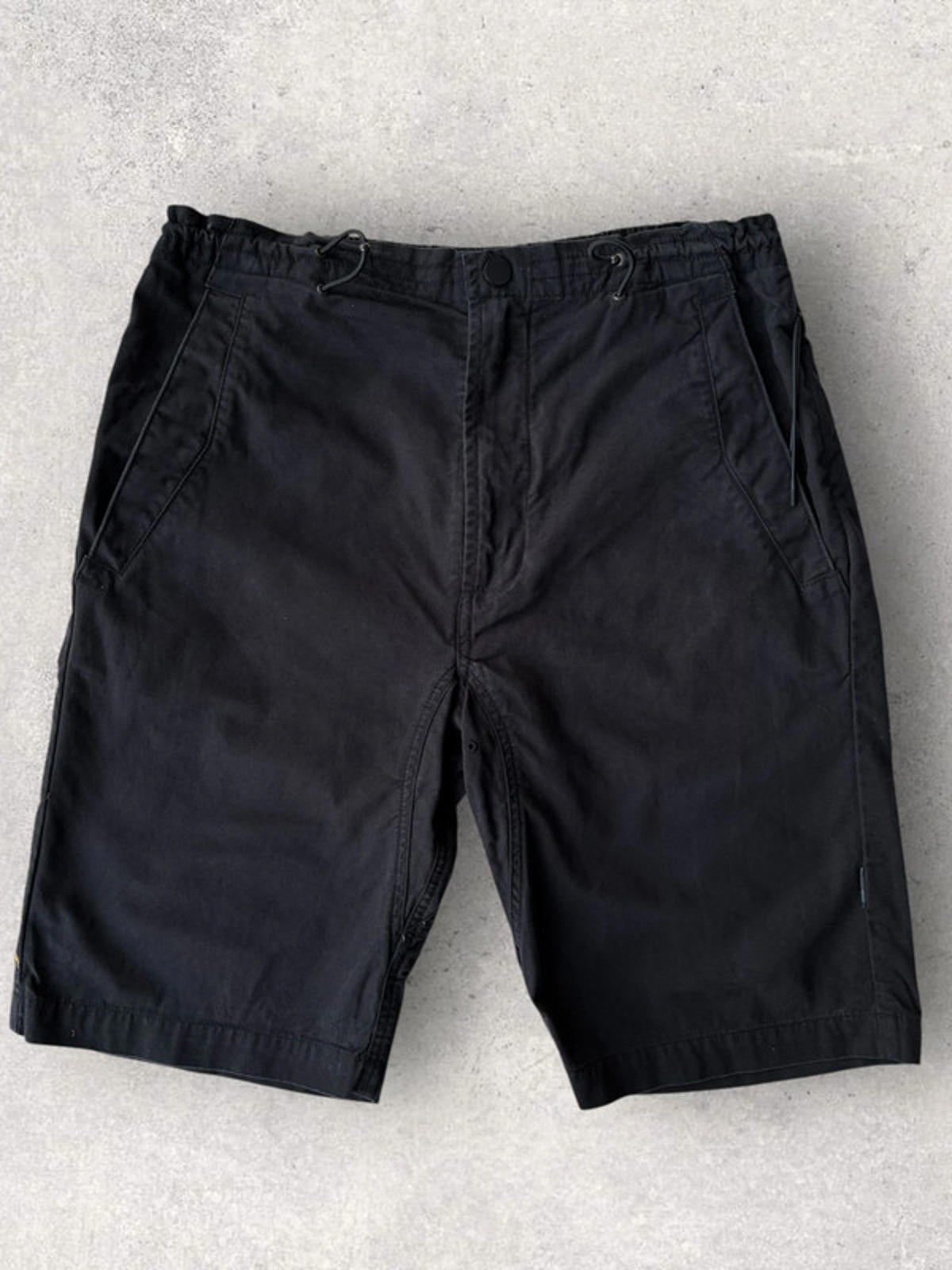 Maharishi Tiger Embroidered Shorts | Black | Size S