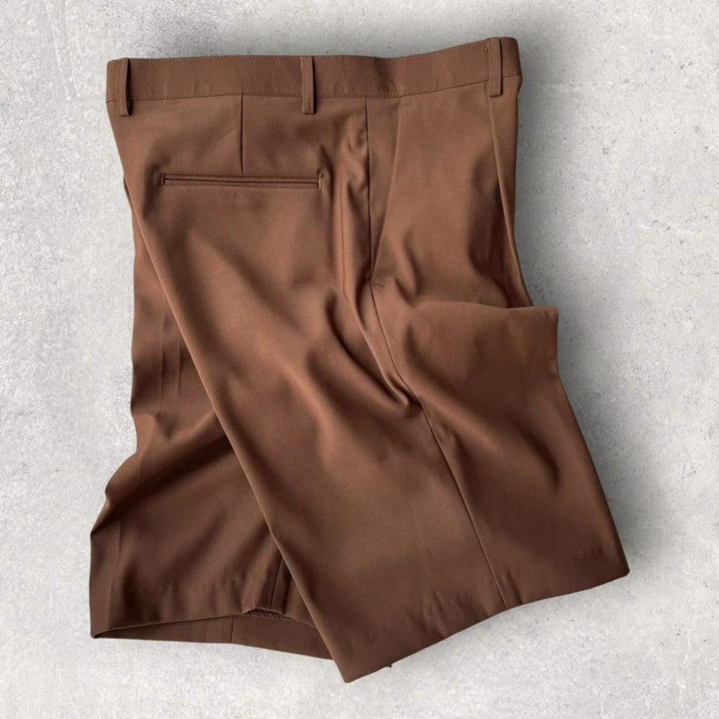 Uniform Bridge Pleated Bermuda Short Brown L