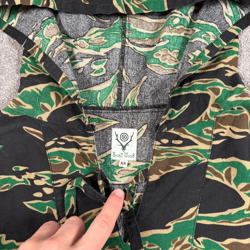 South2 West8 Tiger Camo Mexican Parka L