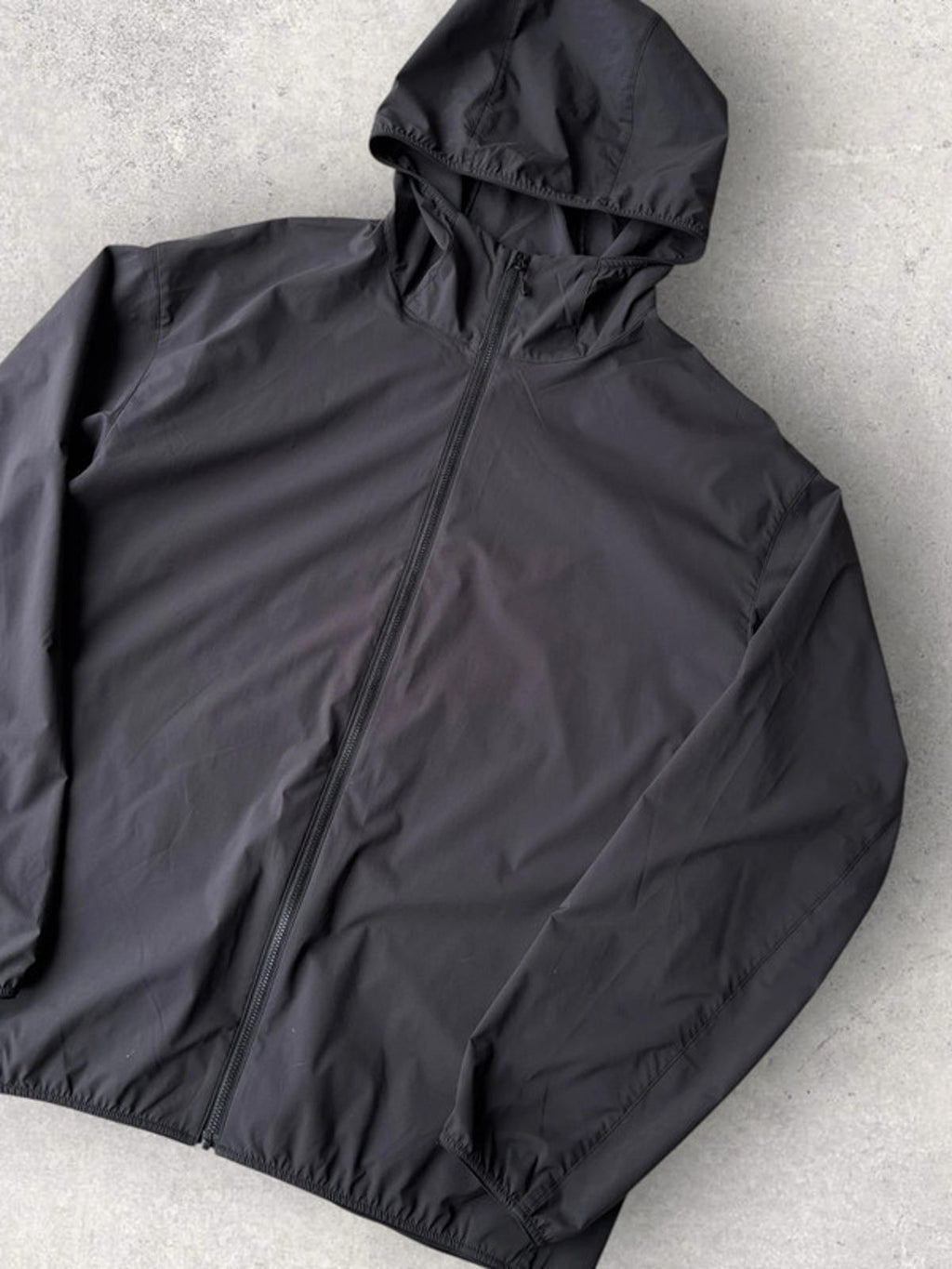 Uniqlo Tech Lightweight Windbreaker Black XL