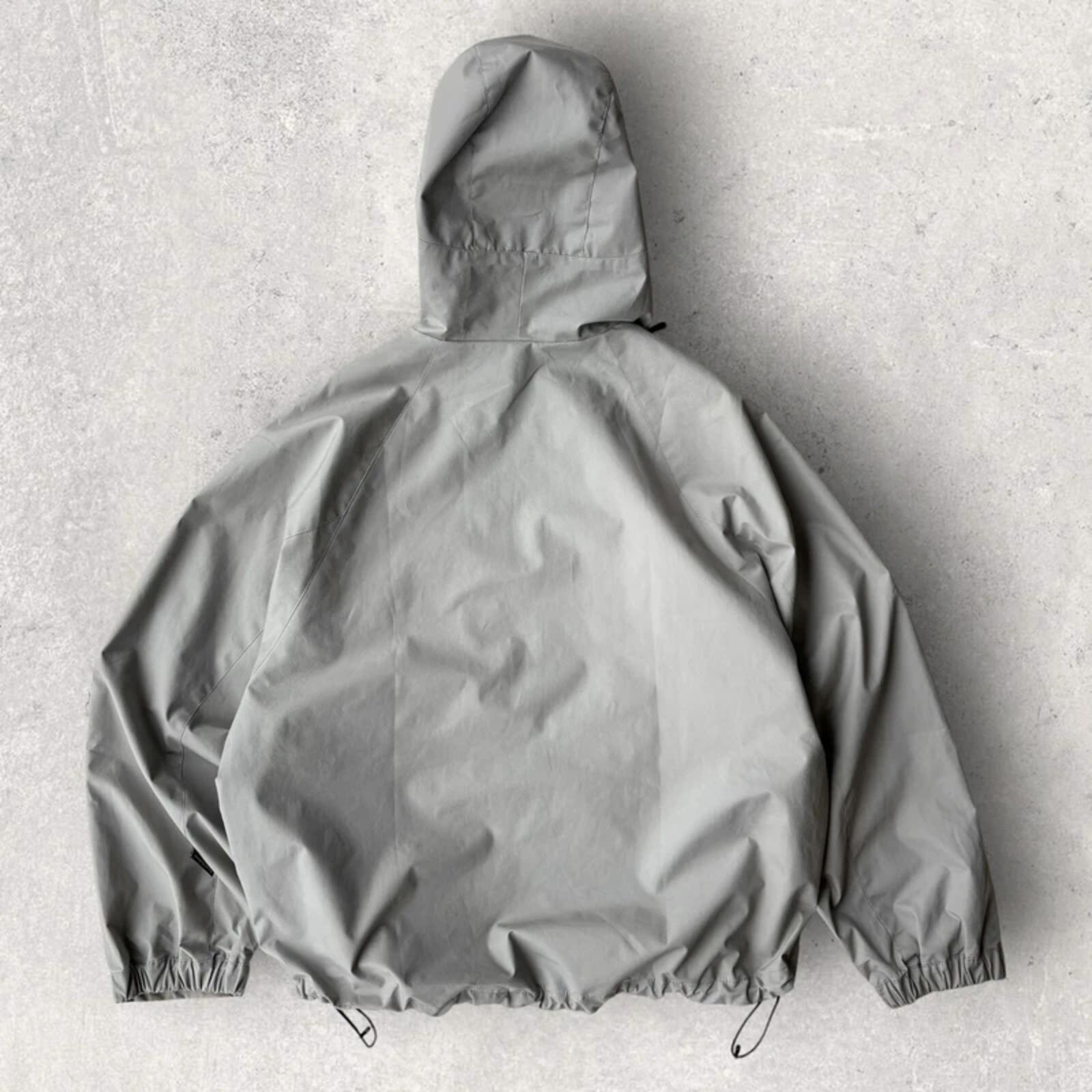 Uniform Bridge Water Resistant Mountain Jacket Grey M