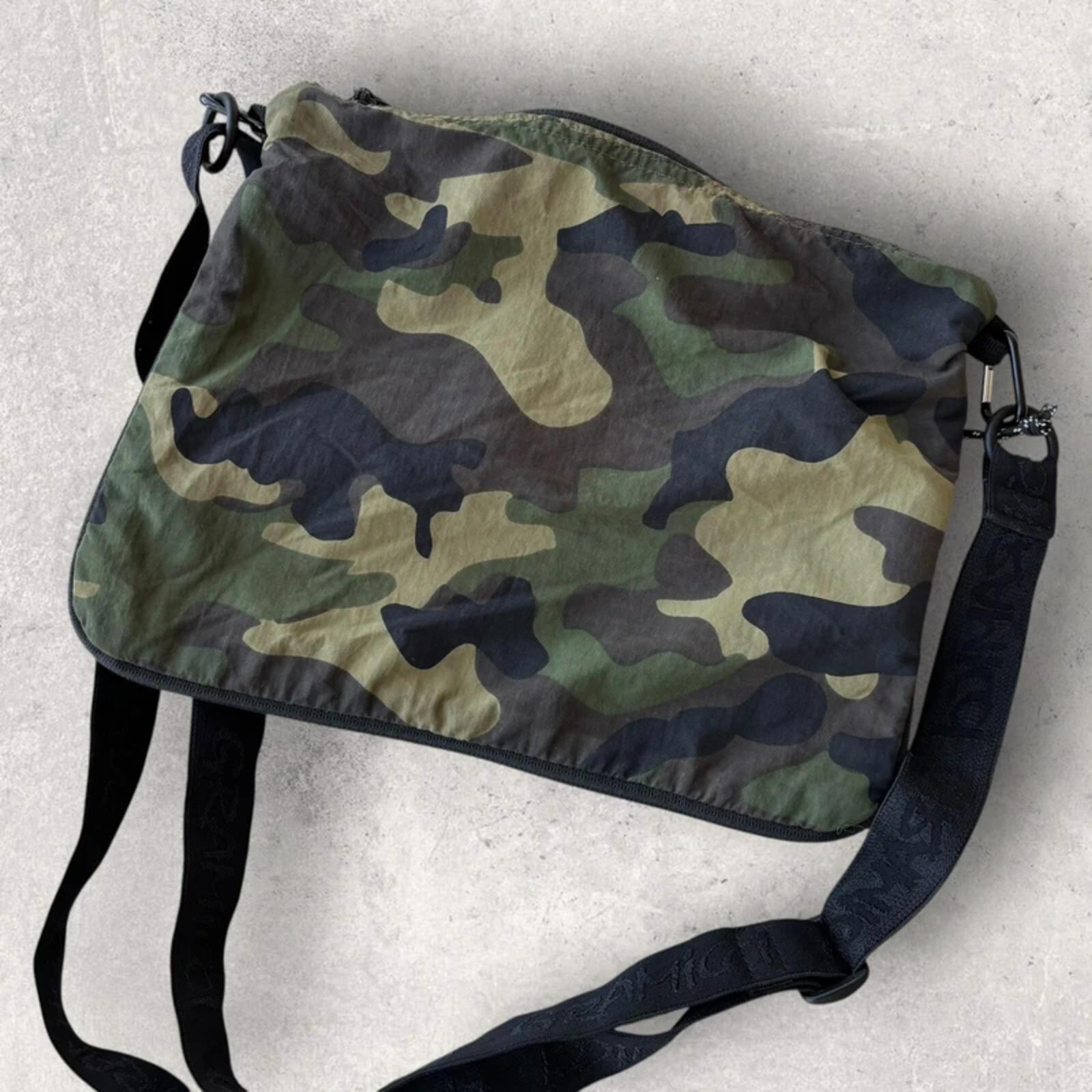 Gramicci Adjustable Sacoche Bag Camo Gorpcore