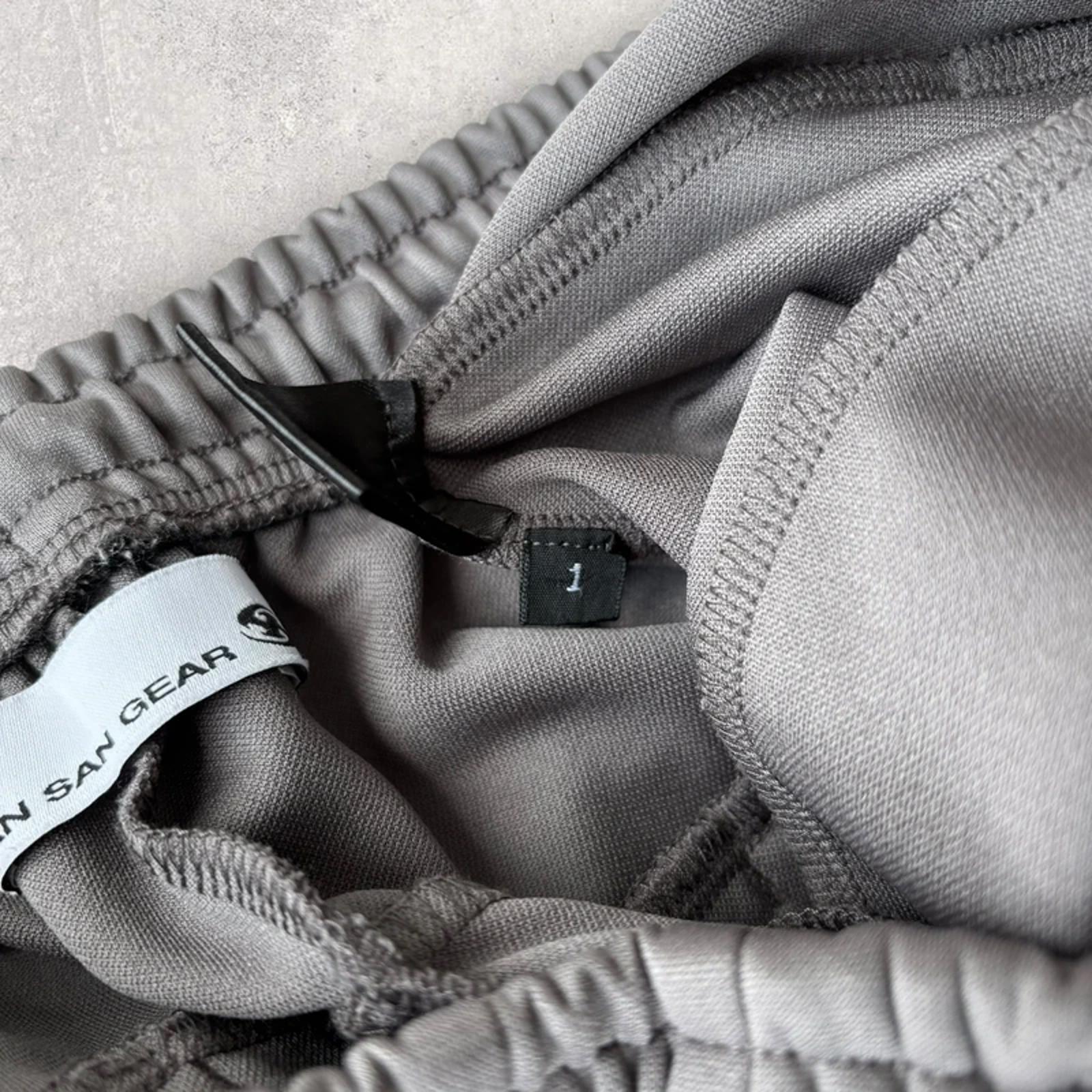 San San Gear Pleated Relaxed Track Pant Grey M Korea Import Streetwear