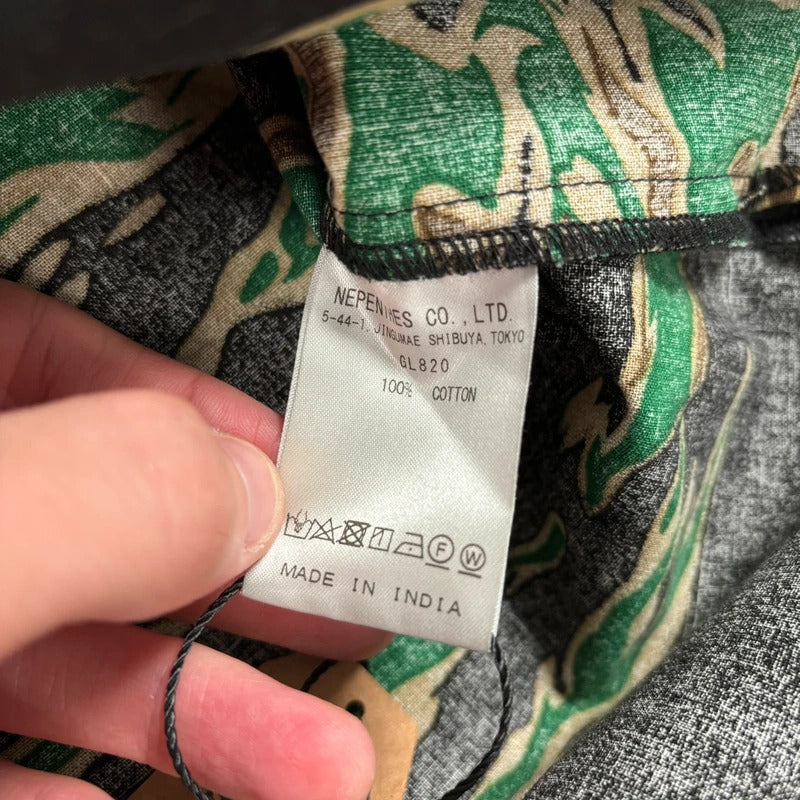 South2 West8 Tiger Camo Mexican Parka L