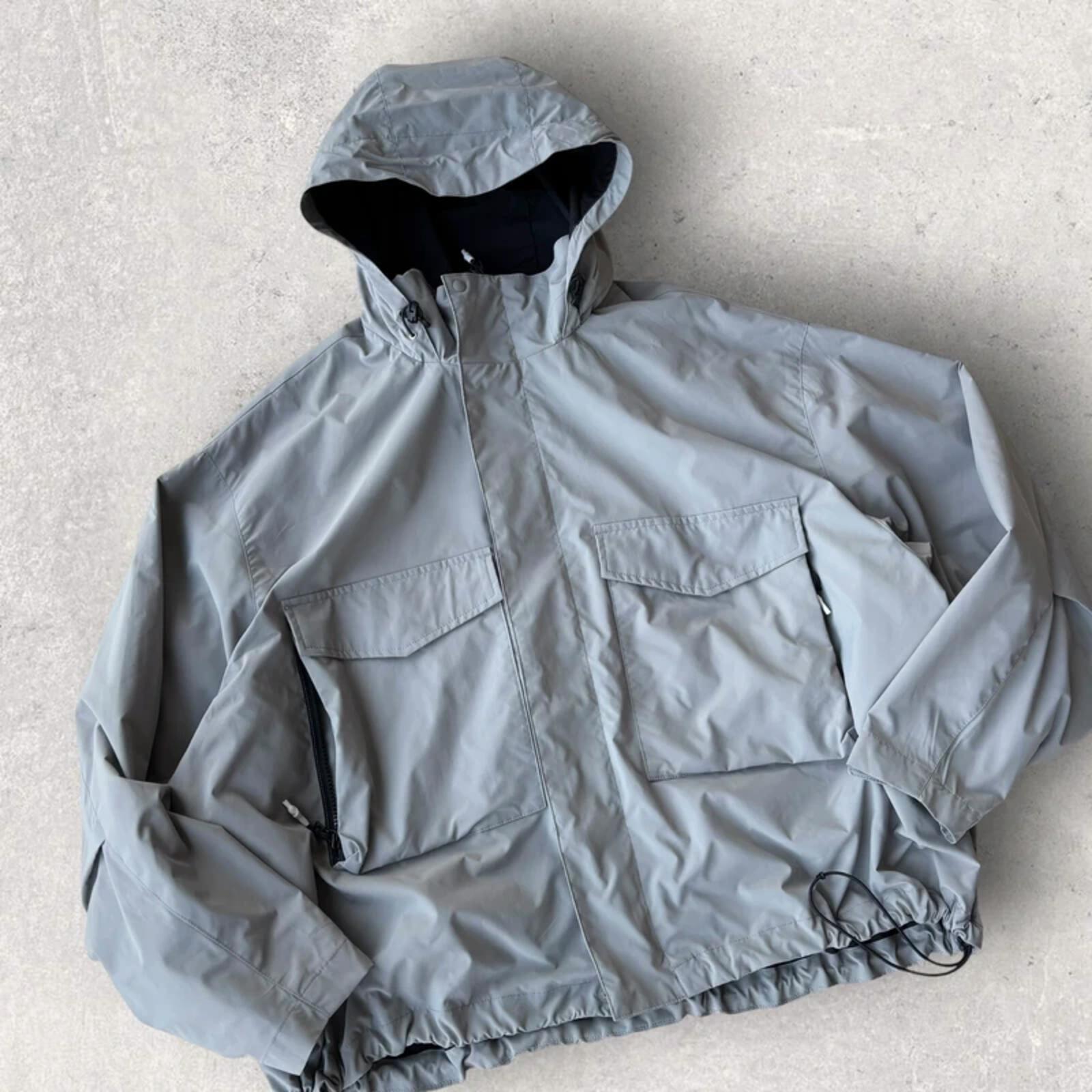 Uniform Bridge Explorer Windbreaker Slate L