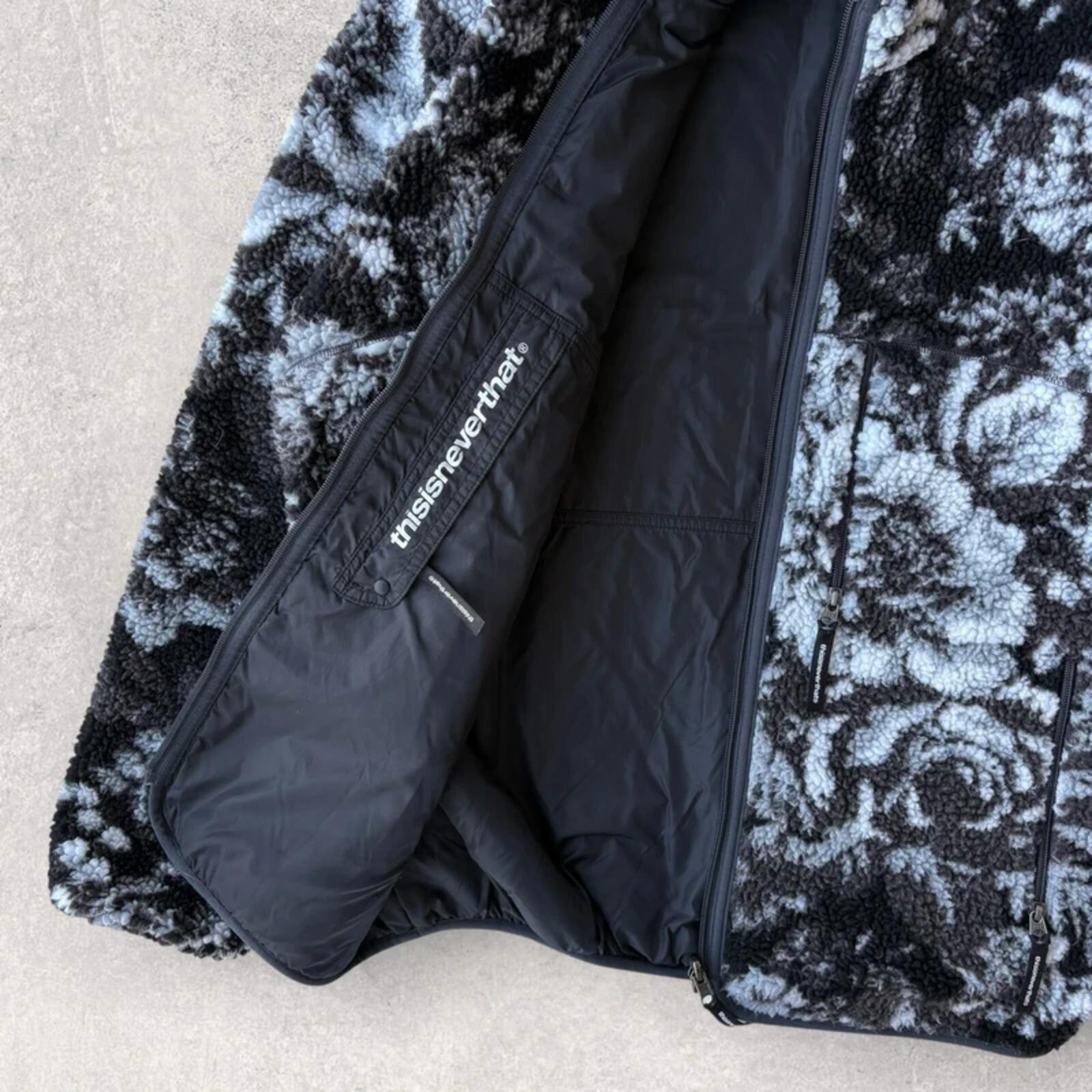 ThisIsNeverThat Reversible Boa Fleece Jacket Black L Japan import