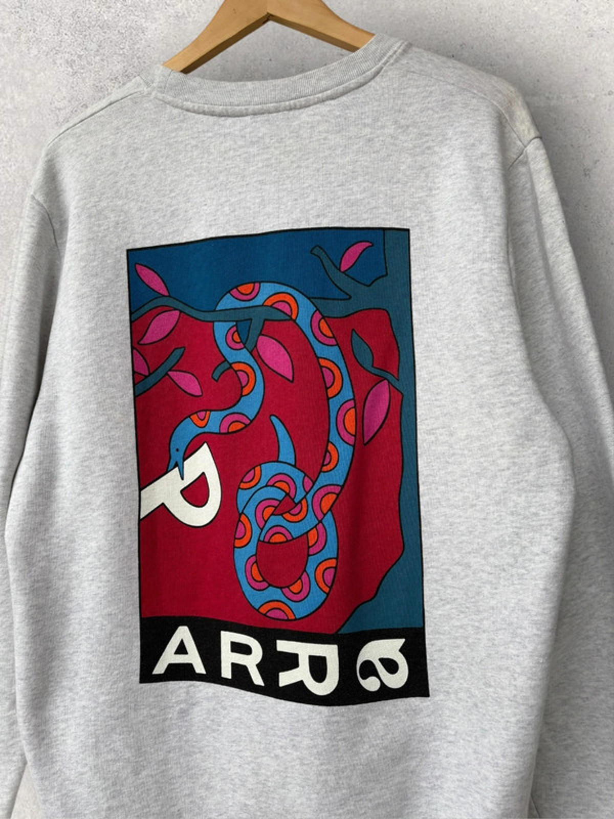 Parra Eve’s Garden Graphic Crew Sweater Grey Size M
