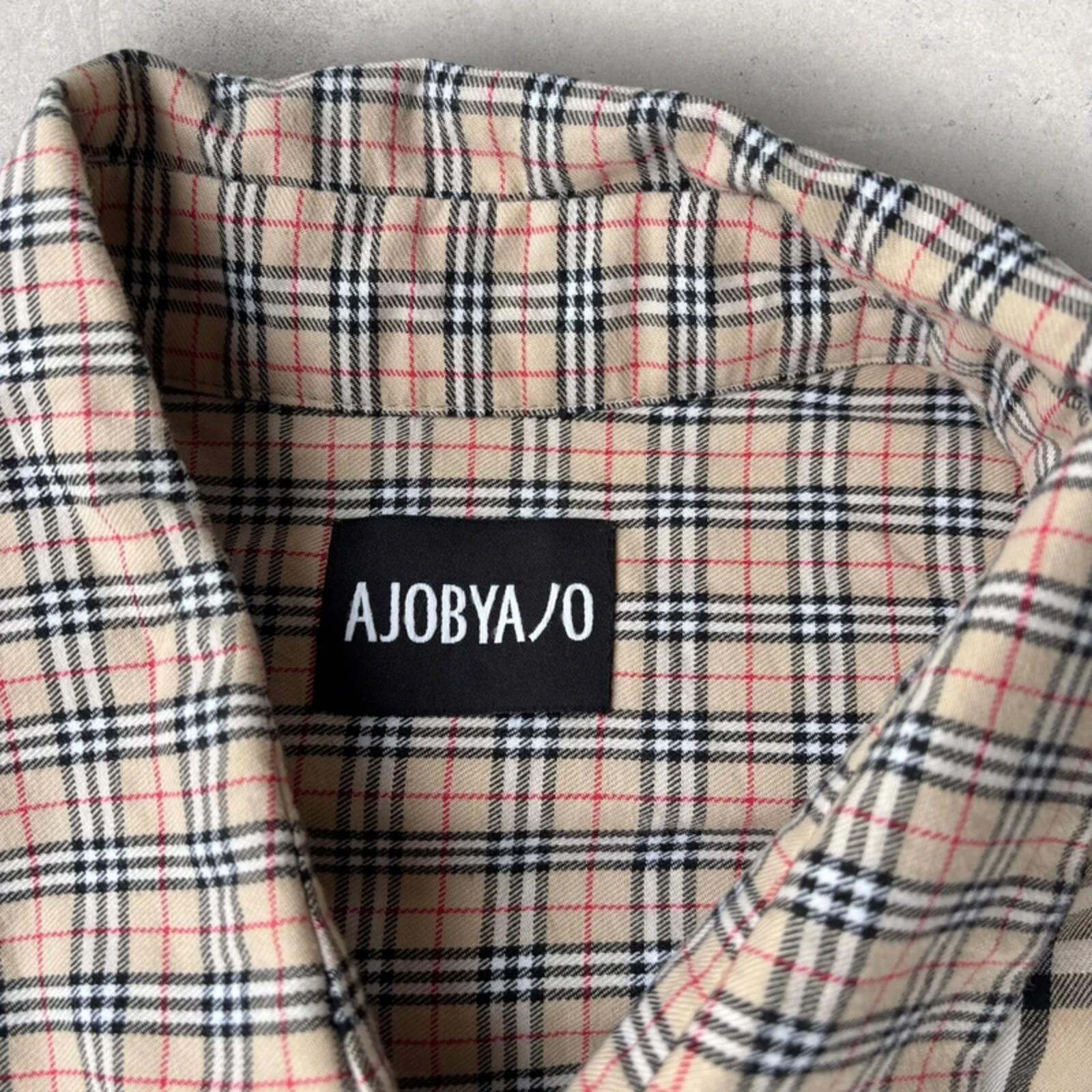 Ajobyajo Korean Plaid Oversized Shirt Beige XL