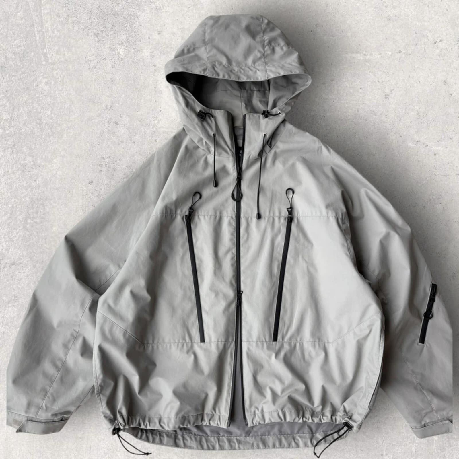 Uniform Bridge Water Resistant Mountain Jacket Grey M