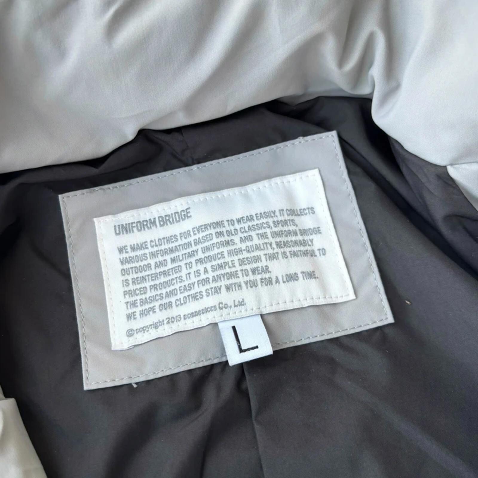 Uniform Bridge Explorer Windbreaker Slate L
