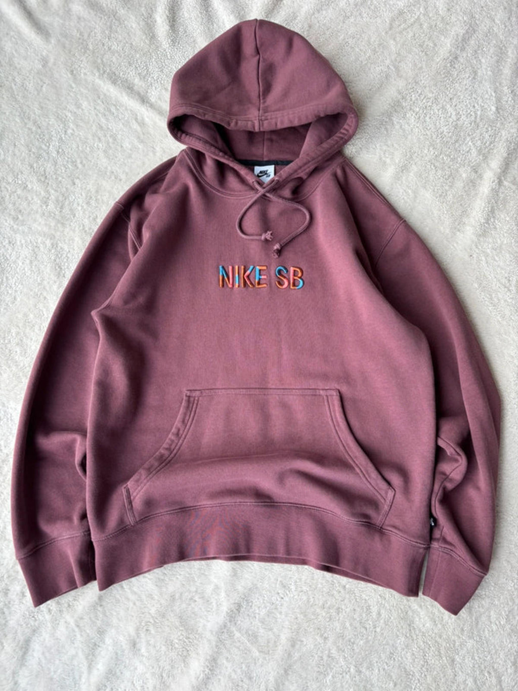 Nike SB Embroidered Hoodie Burgundy Size S