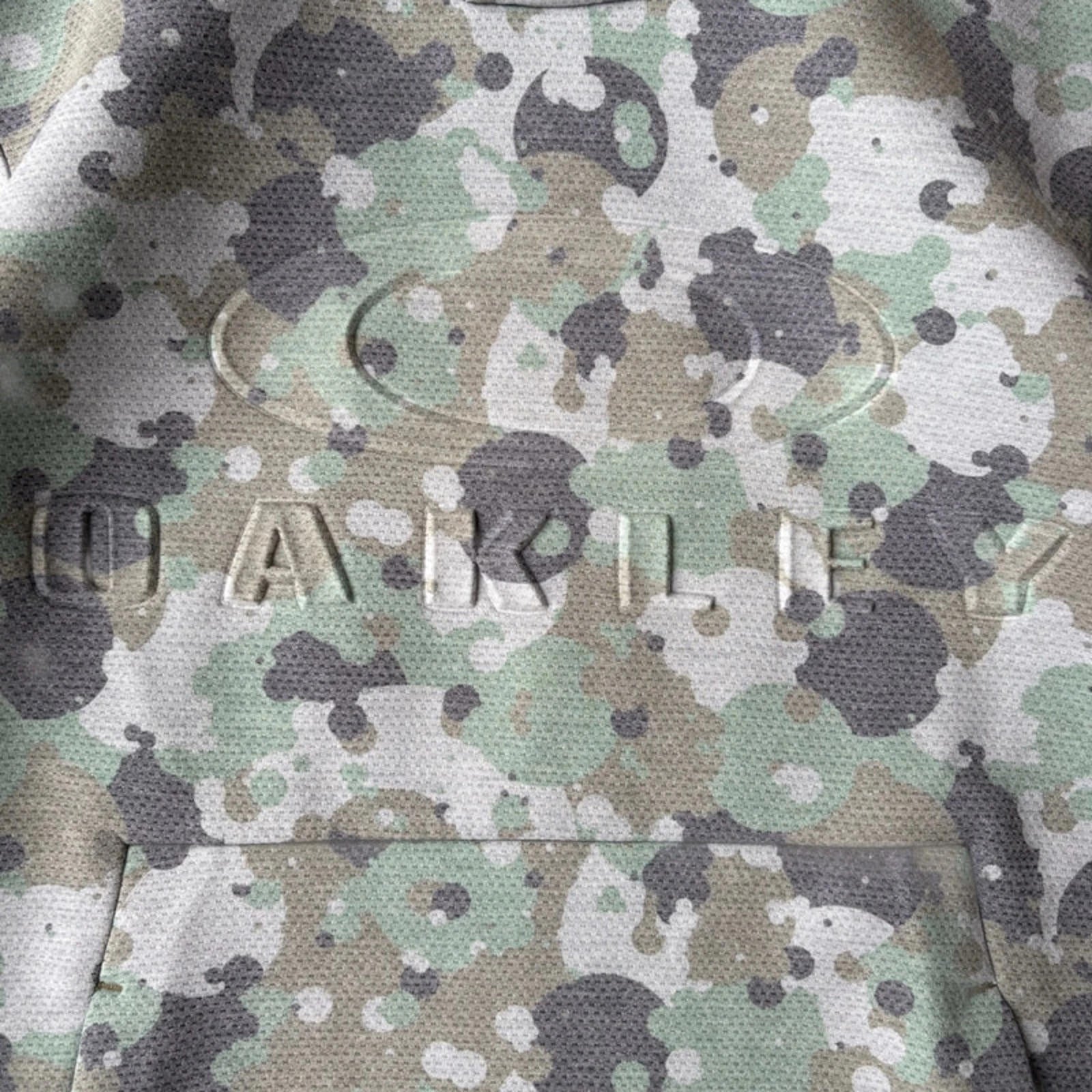 Oakley Japan Exclusive Tech Hologram Hoodie Camo Size S
