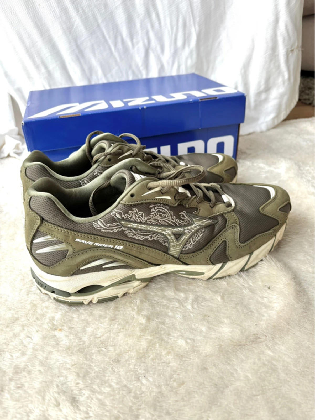 Mizuno X Maharishi Wave Rider 10 UK 9.5