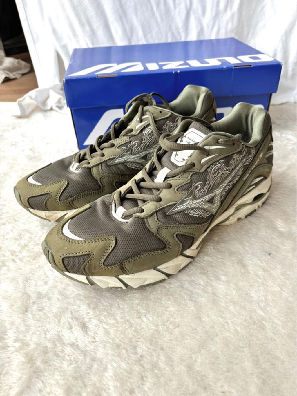 Mizuno X Maharishi Wave Rider 10 UK 9.5