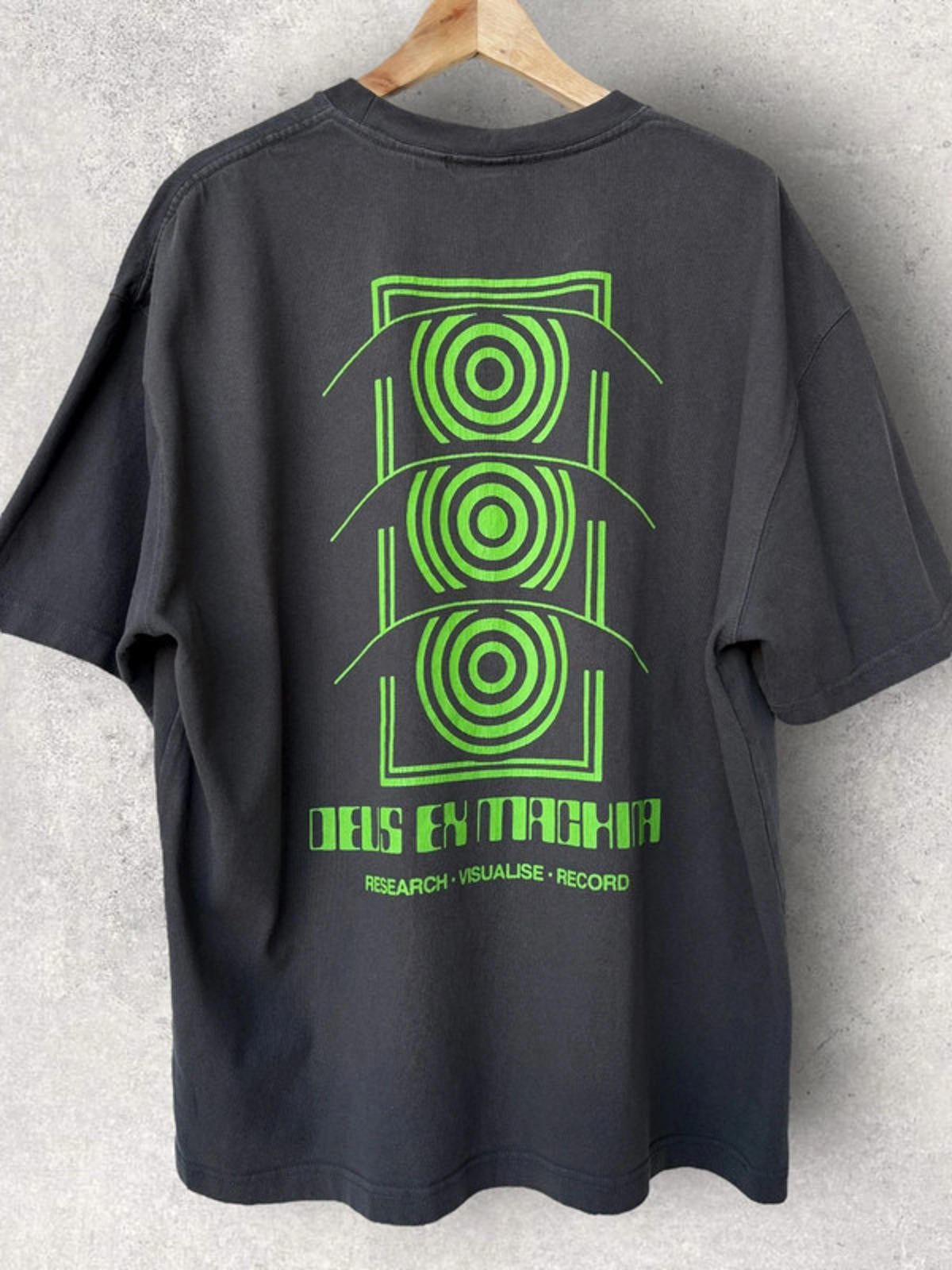 Deus Ex Machina Records Graphic T Shirt Grey Size L