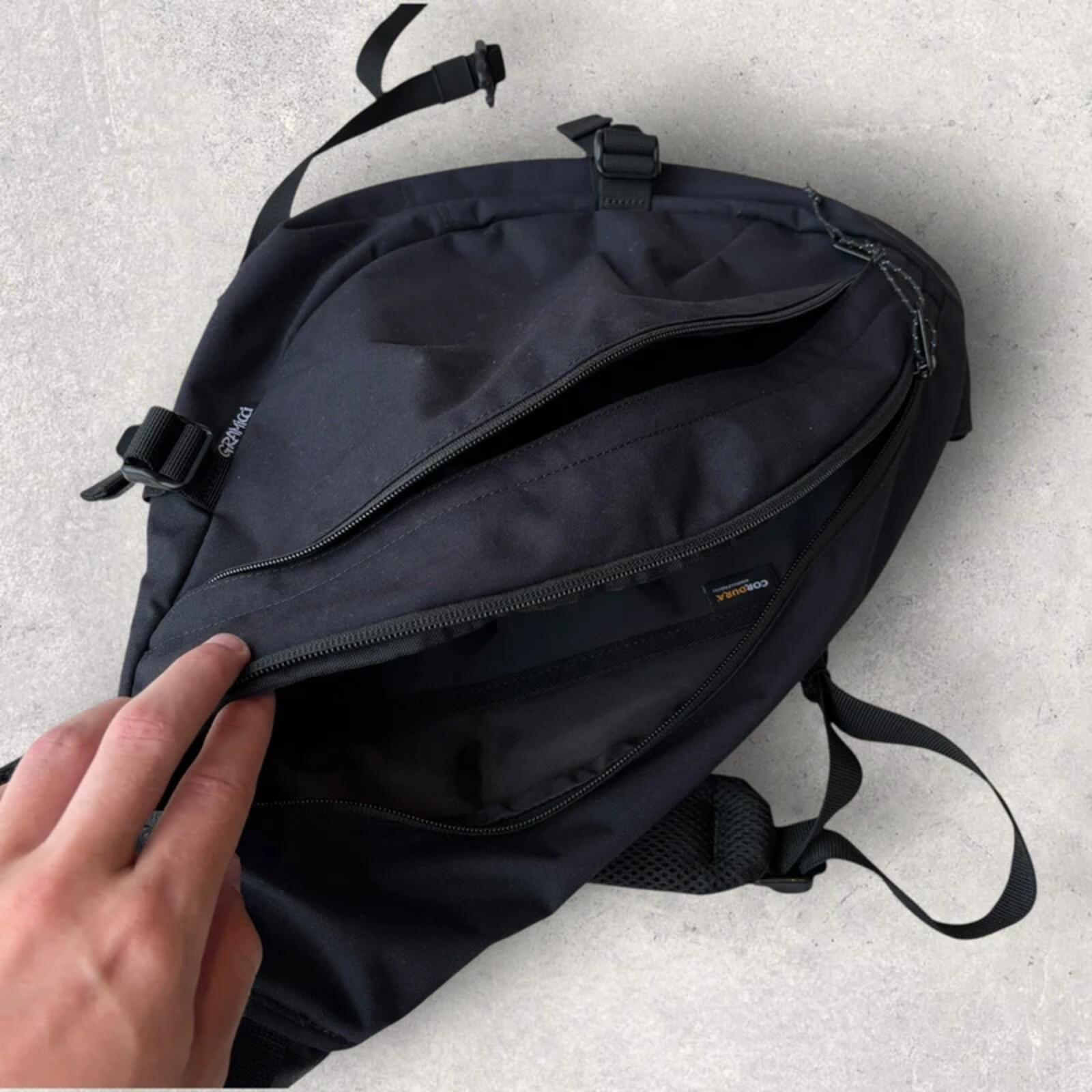 Gramicci Cordura Sling Bag Black