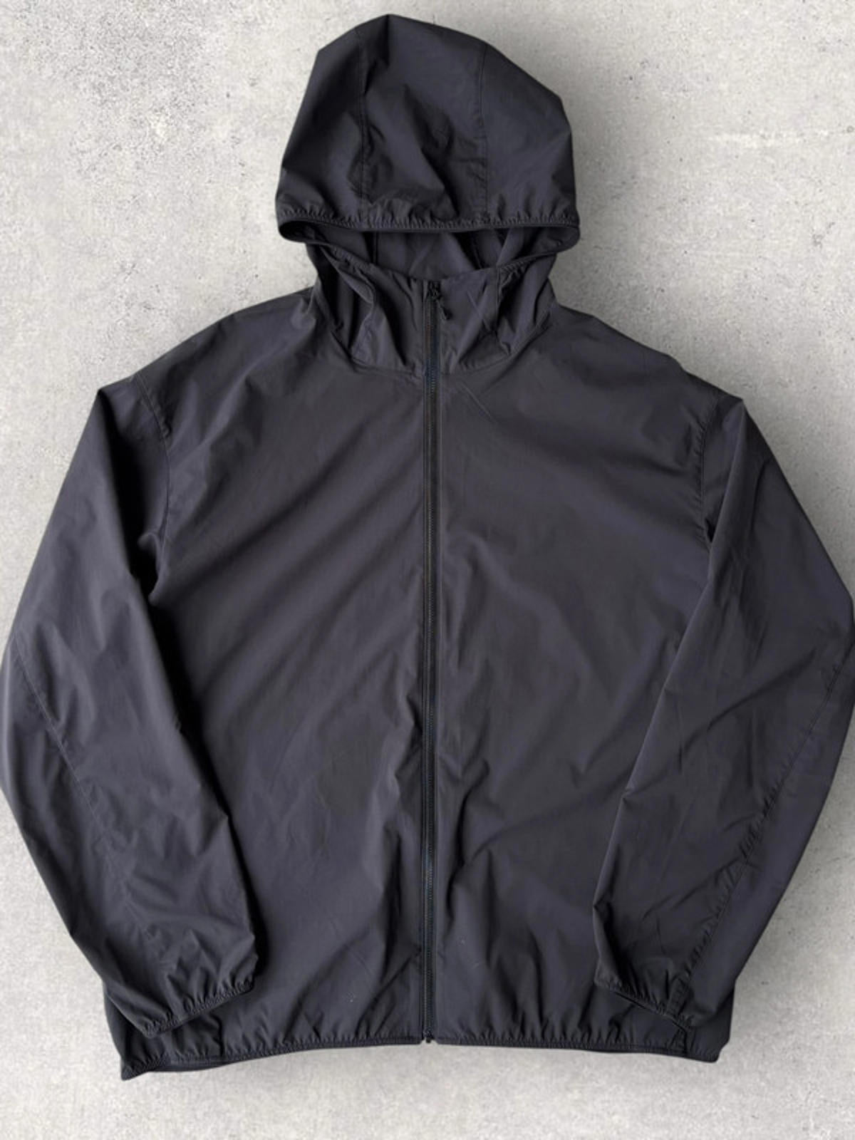 Uniqlo Tech Lightweight Windbreaker Black XL