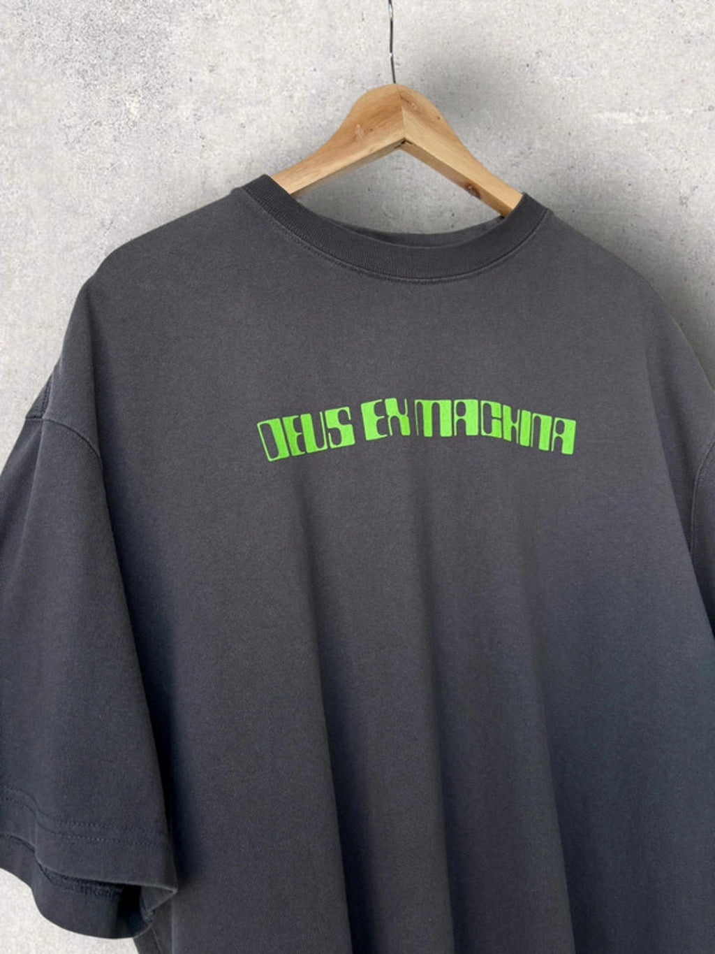 Deus Ex Machina Records Graphic T Shirt Grey Size L