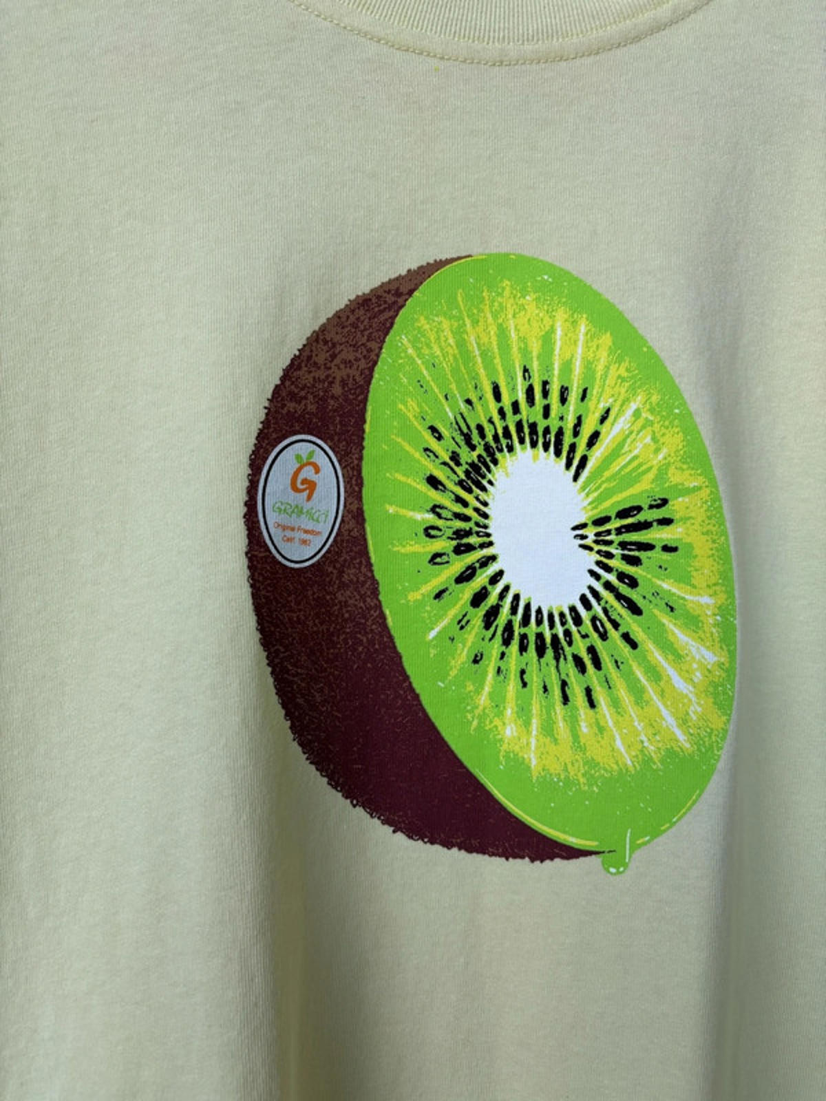 Gramicci Kiwi Graphic T Shirt Lemon Yellow Size S