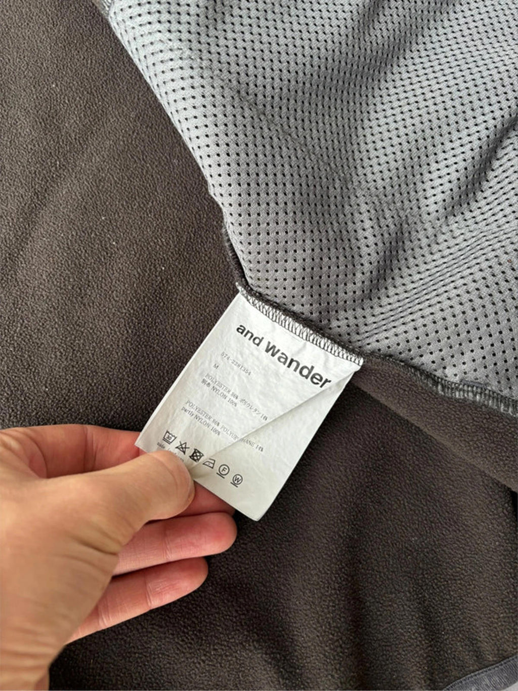 And Wander Light Fleece Charcoal M