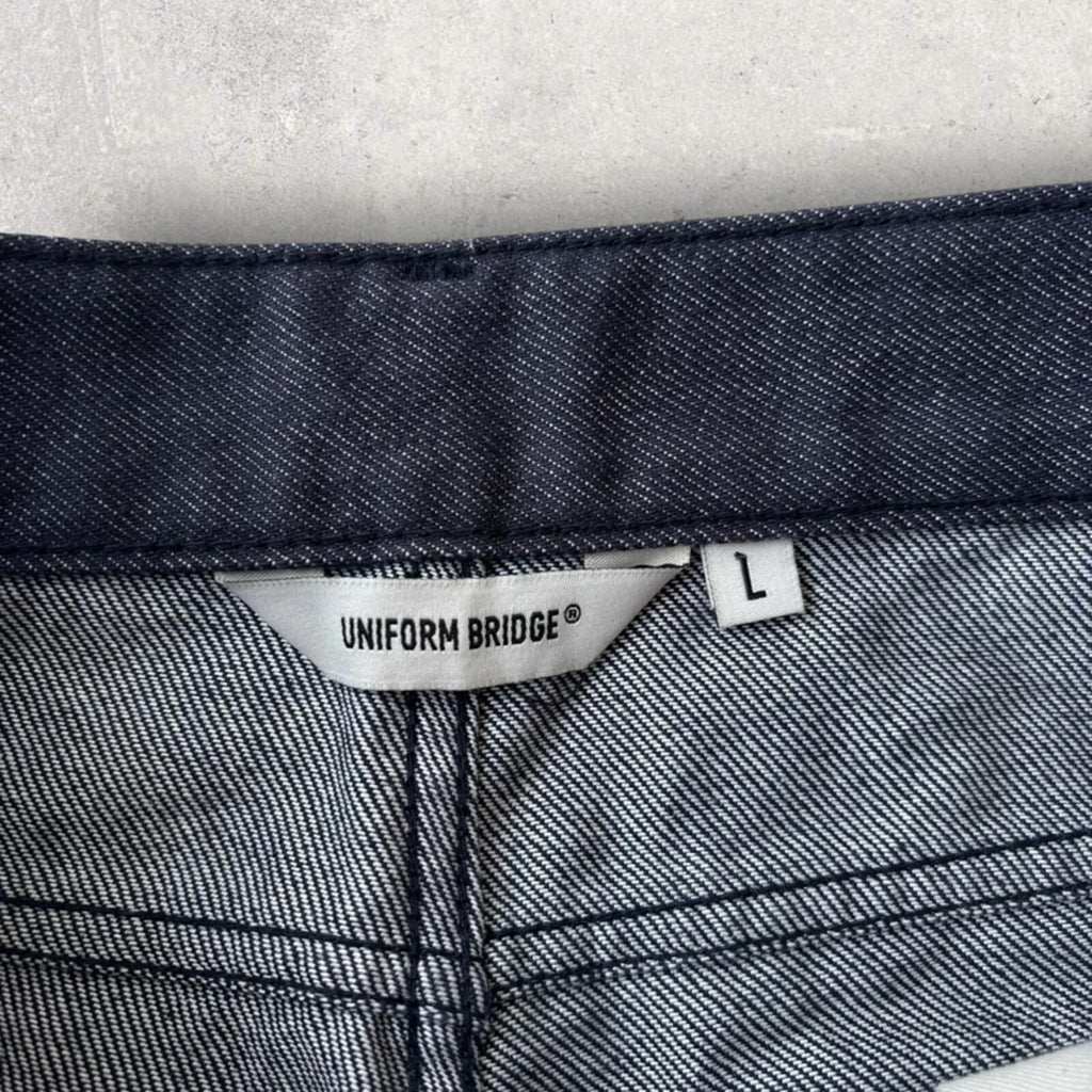 Uniform Bridge Pleated Wide Denim Jean Indigo L